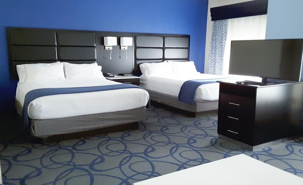 Holiday Inn Express Hotel & Suites Lawrenceville By Ihg Exterior foto